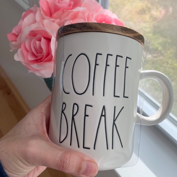 ๐โ๏ธ๐๐Rae Dunn coffee mug is with coaster/lid - Picture 3 of 6